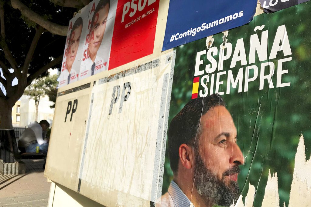 Ισπανία: Ανησυχητική άνοδος της Ακροδεξιάς στην Καστίλη – Λεόν «καμπανάκι» για Σάντσεθ και Podemos