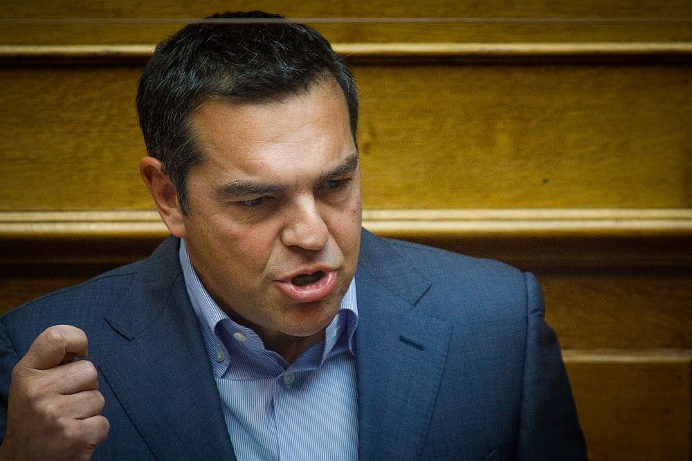 Τσίπρας: Οι πολίτες δεν έχουν να πληρώσουν το ρεύμα κι εσείς φέρνετε εξοπλιστικά 7 δισ. ευρώ (Video)