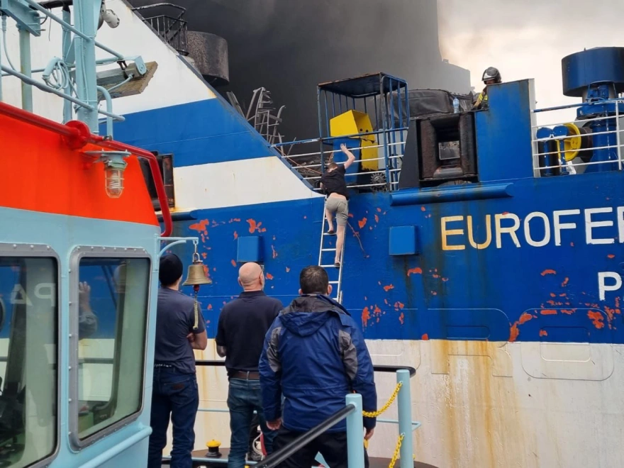 Euroferry Olympia: Εντοπίστηκε σώος ένας από τους αγνοούμενους