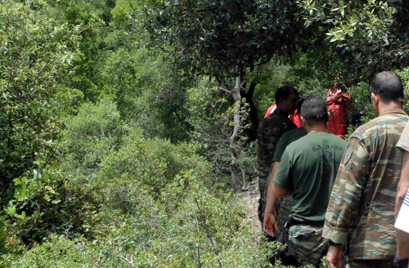 Σώοι εντοπίστηκαν οι δύο πεζοπόροι που είχαν χαθεί στην Πάρνηθα 