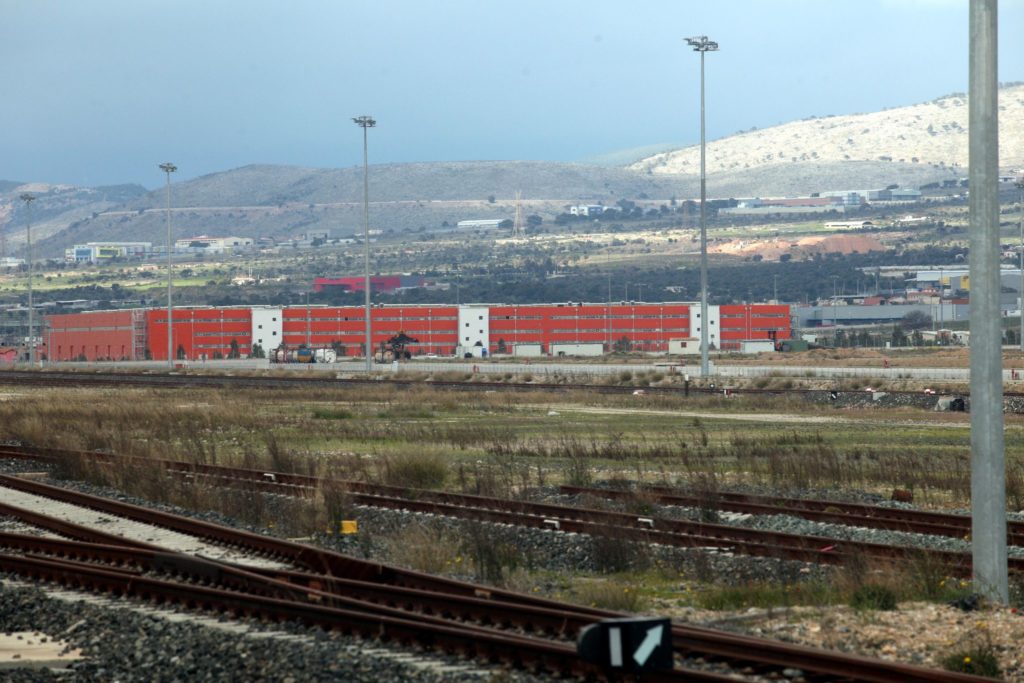 Πέσαν οι υπογραφές για την τροποποίηση της σύμβασης για το Θριάσιο Εμπορευματικό Κέντρο