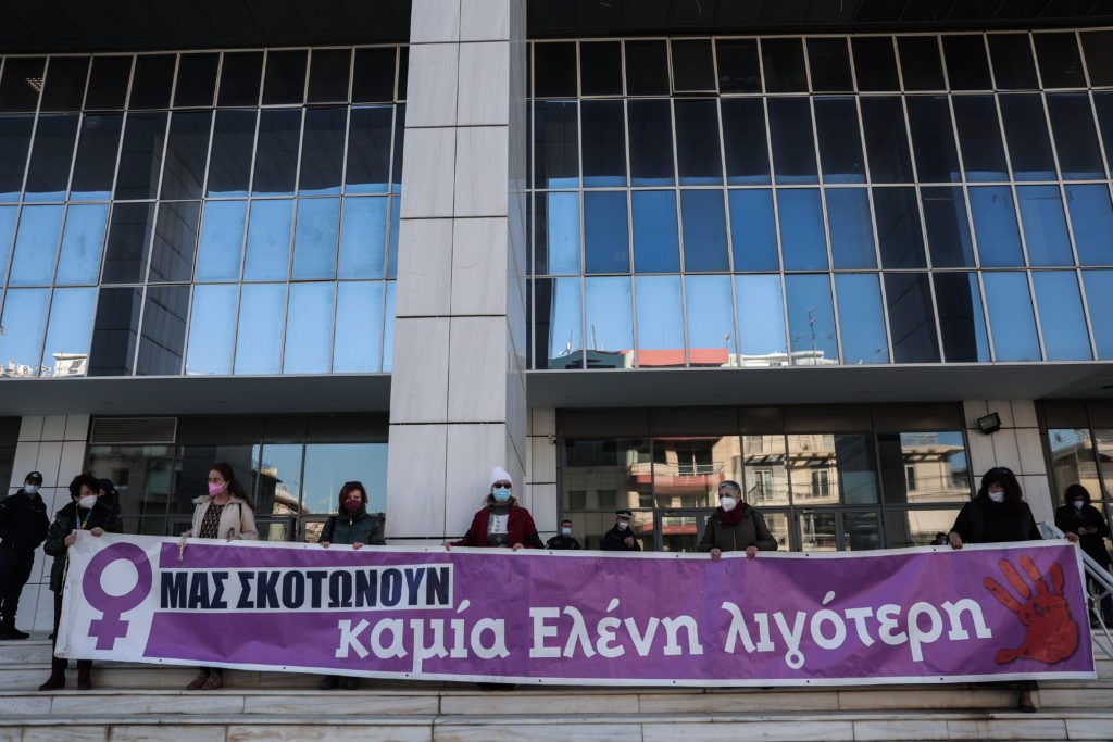 Δίκη Ελένης Τοπαλούδη: Συγκλονίζει η κατάθεση του Ιατροδικαστή – «Υπήρξε βασανισμός και ακραία απάνθρωπη συμπεριφορά»