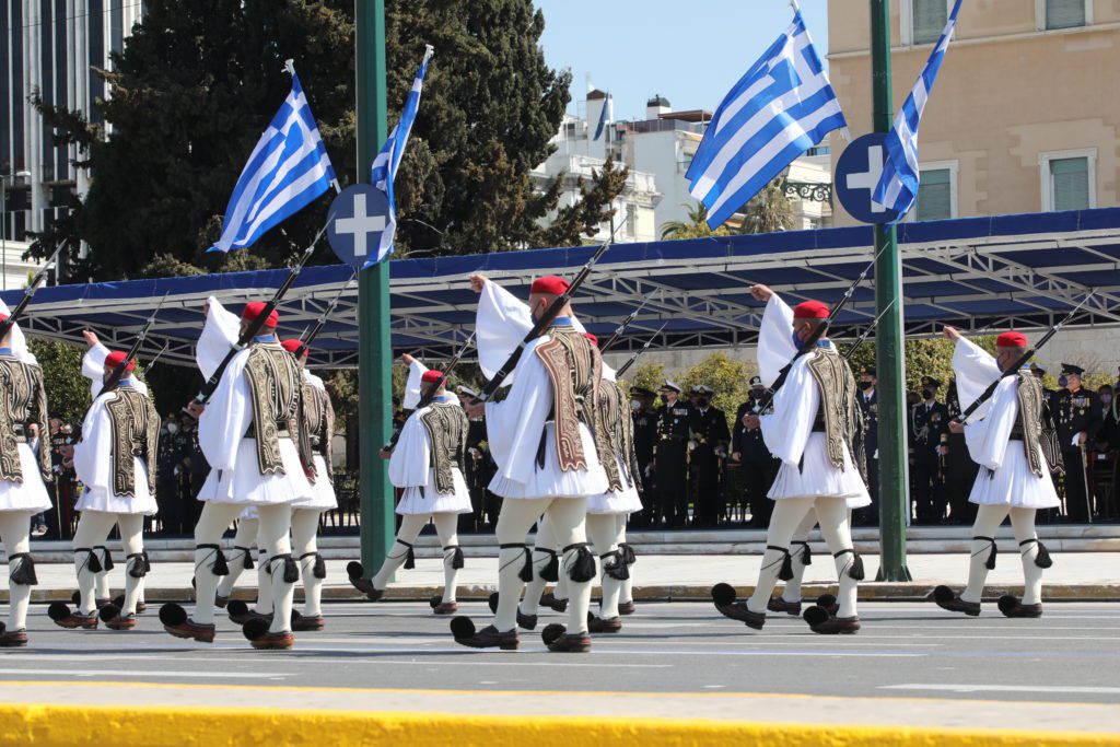 25η Μαρτίου: Ολοκληρώθηκε η στρατιωτική παρέλαση από την Αθήνα (Photos)