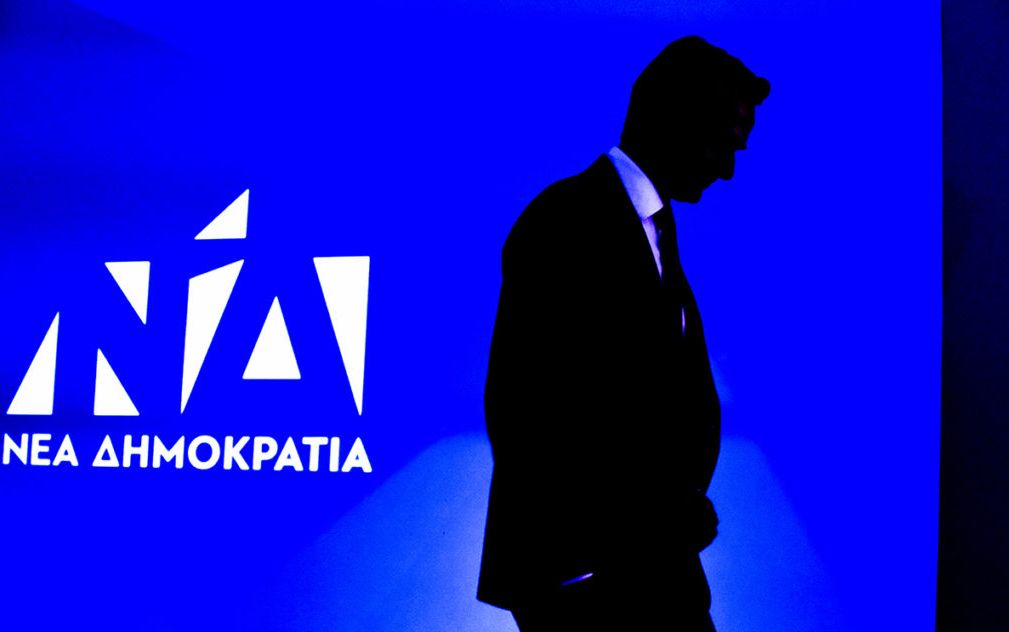 Γαλάζιοι «εκλογομάγειροι» ρίχνουν κρατικό χρήμα για τις κάλπες