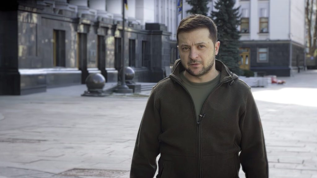 Νέο μήνυμα Ζελένσκι: Οι Ρώσοι θέλουν να καταστρέψουν την Ουκρανία – Βοηθήστε ο ένας τον άλλον, προστατέψτε το κράτος