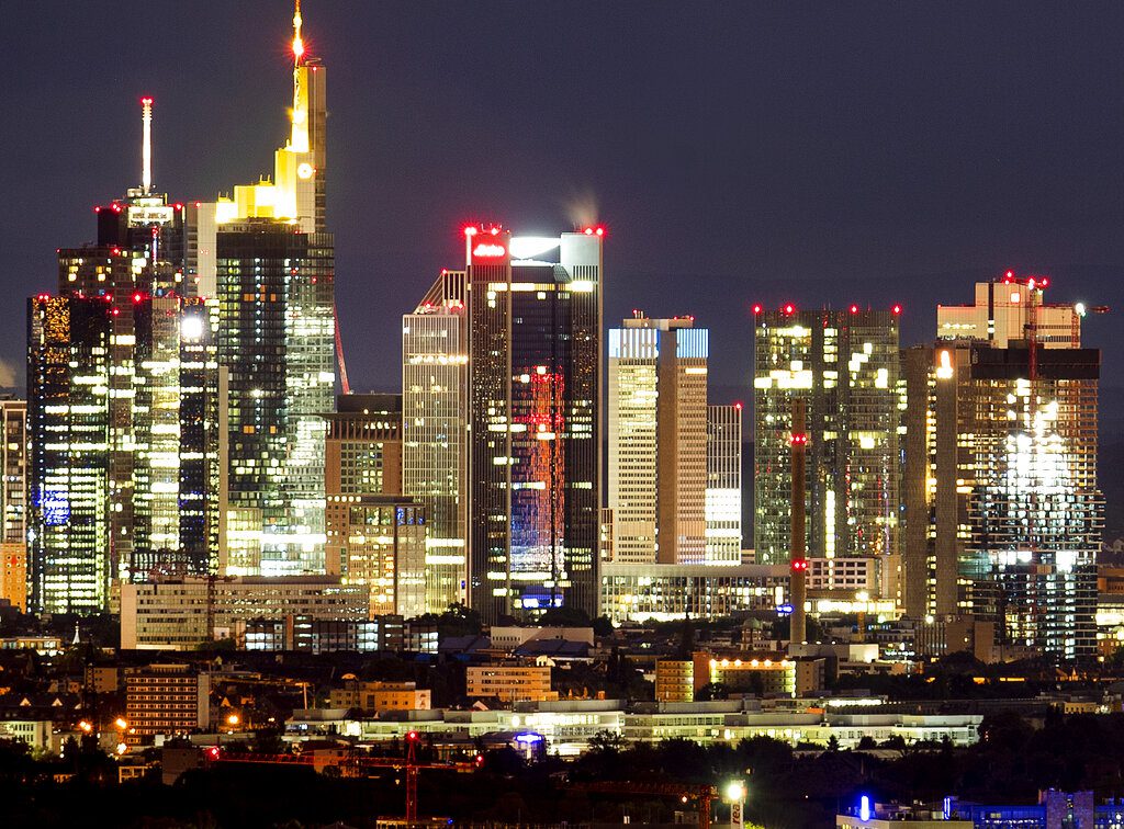 Μαρσέλ Φράτσερ: Κίνδυνος για τις γερμανικές τράπεζες και την Ευρωζώνη μια ρωσική χρεοκοπία