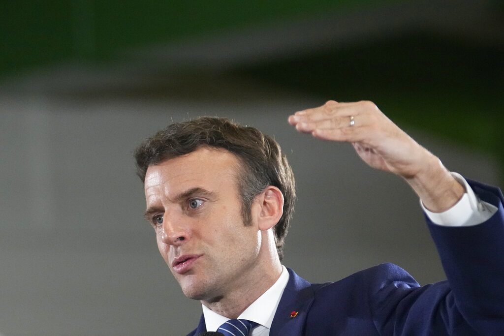 Γαλλία: Επικράτηση Μακρόν στις προεδρικές εκλογές σύμφωνα με δημοσκοπήσεις