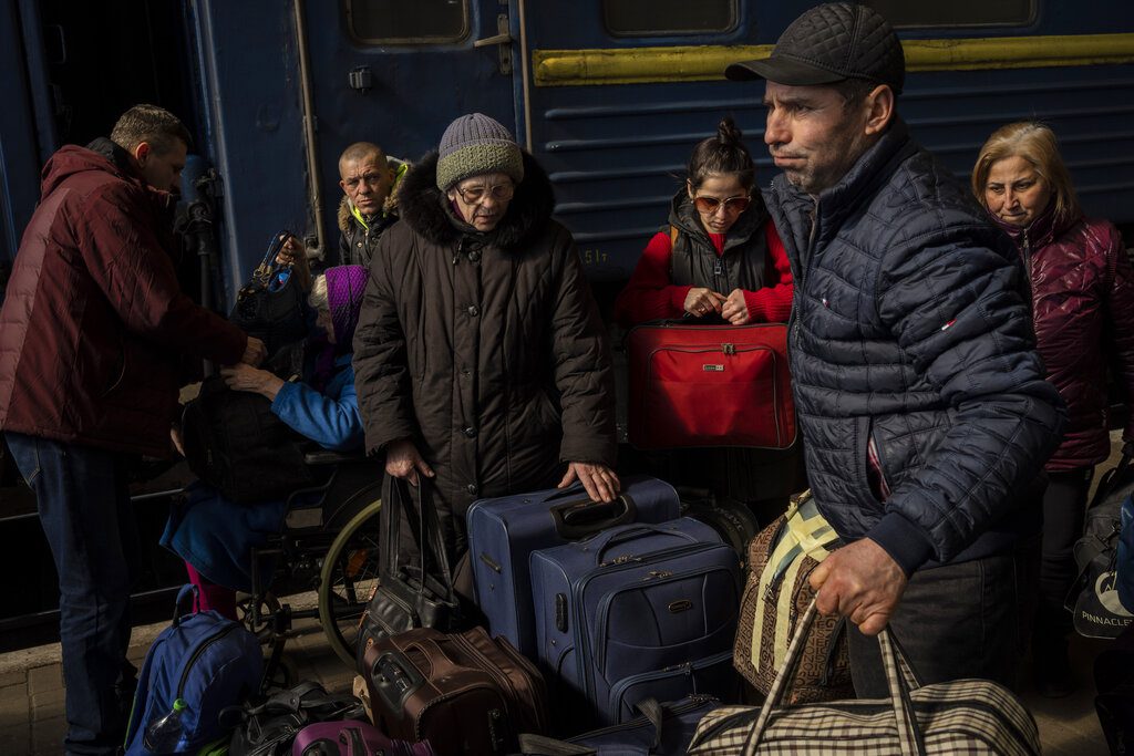 ΕΕ – Πόλεμος στην Ουκρανία: Άμεση αναγκαιότητα ένα σχέδιο διαχείρισης προσφυγικών ροών