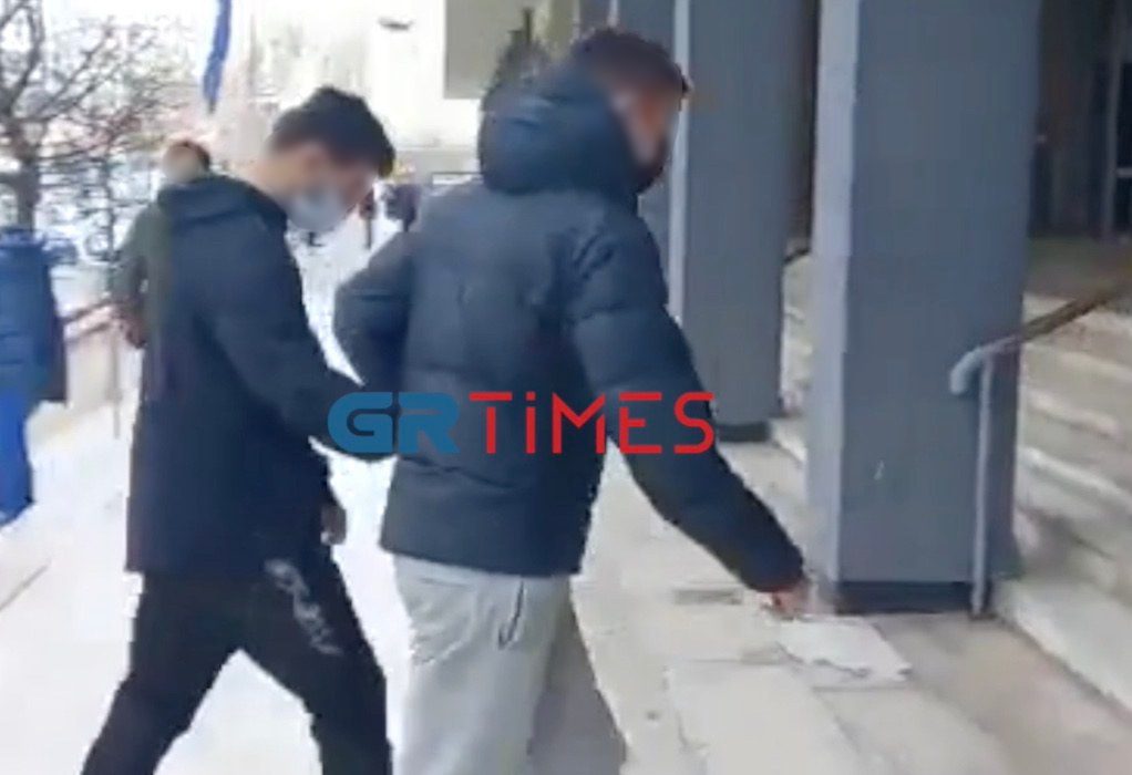 Θεσσαλονίκη: Δύο συλλήψεις για τα επεισόδια στον ερασιτεχνικό αγώνα στην Ηλιούπολη (Video)