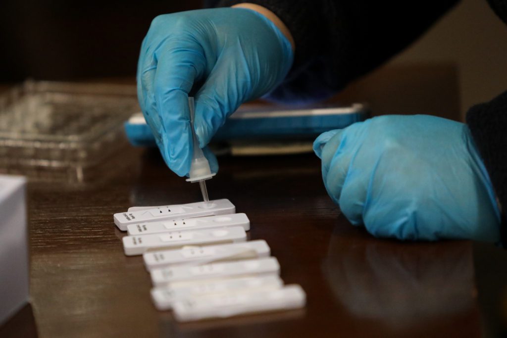 Σε ποια σημεία γίνονται δωρεάν rapid test την Δευτέρα 8 Ιουλίου