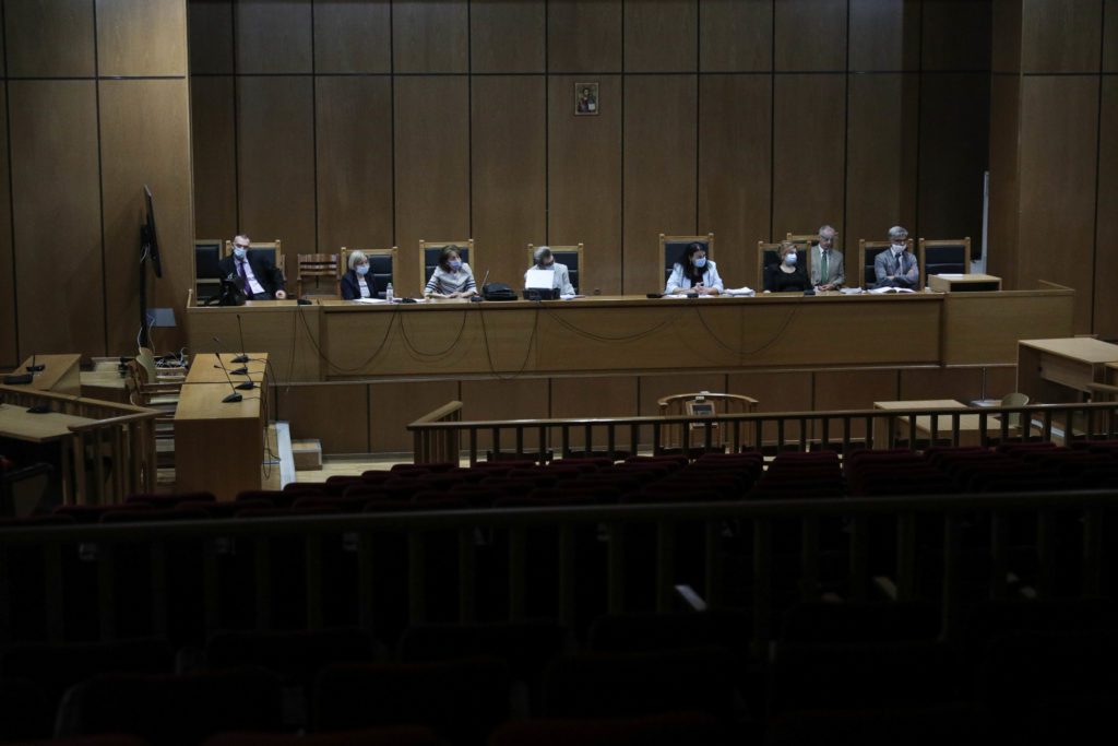 «Πράσινο φως» από το Εφετείο να διεξαχθεί η δίκη της Χ.Α στην αίθουσα τελετών και όχι στον Κορυδαλλό – Στα χέρια του Τσιάρα η τελική απόφαση