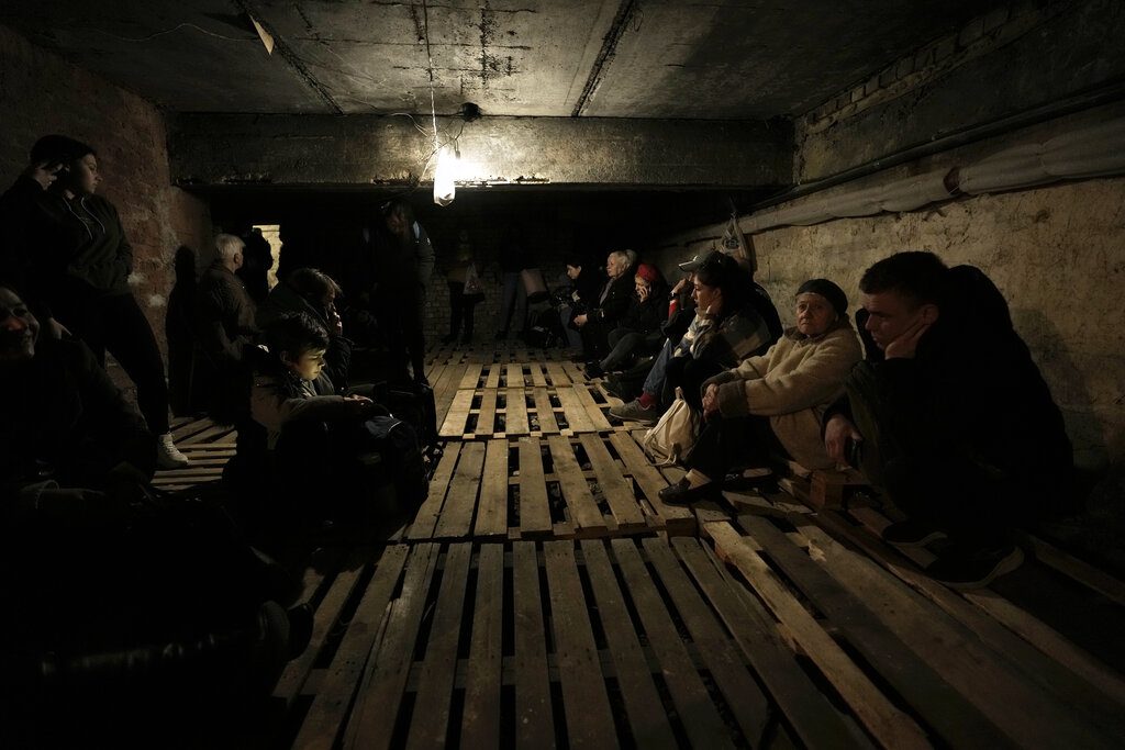 Πόλεμος στην Ουκρανία: Αναταραχές στο Ντονμπάς – Εκκένωση του εργοστασίου Azovstal στην Μαριούπολη από τους Ουκρανούς