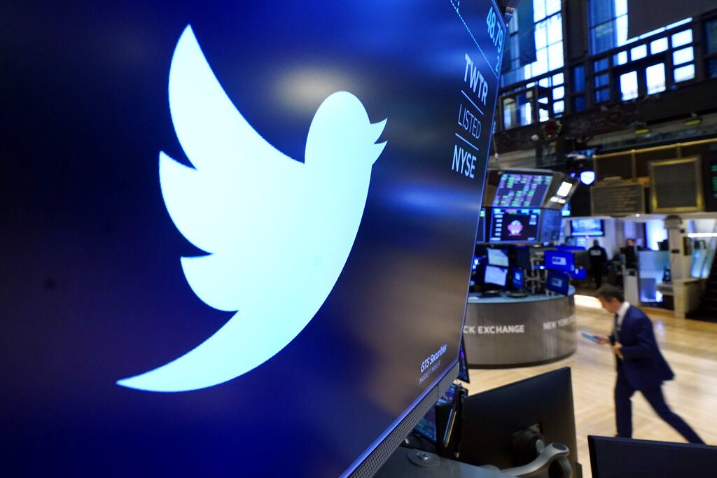 Twitter: «Ίσως» χρέωση για εμπορικούς και κυβερνητικούς χρήστες, λέει ο Μασκ