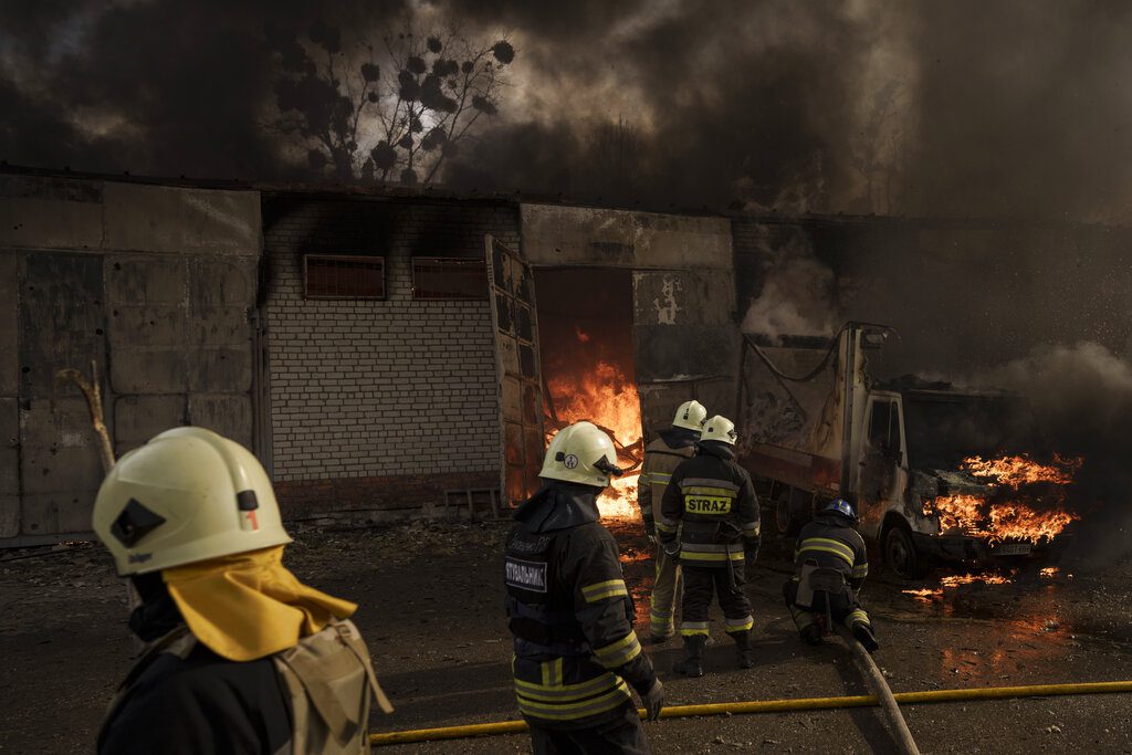 Ρωσία: Επτά νεκροί και 20 τραυματίες από πυρκαγιά σε ινστιτούτο ερευνών του ρωσικού στρατού