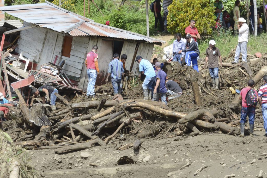 Κολομβία: Τουλάχιστον 12 νεκροί και 2 αγνοούμενοι από τον χείμαρρο λάσπης που έπληξε μεταλλείο