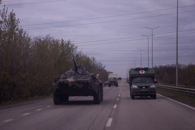 Παρατηρητές του ΟΑΣΕ κρατούνται στην ανατολική Ουκρανία