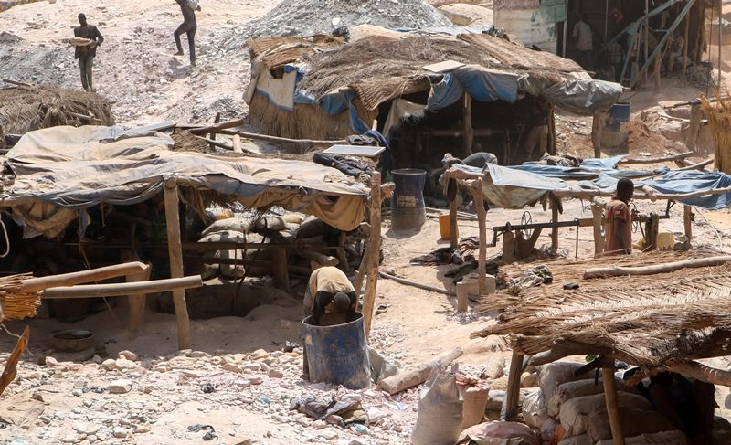 Μπουρκίνα Φάσο: Ένοπλοι επιτέθηκαν σε ορυχείο χρυσού – τουλάχιστον 20 νεκροί
