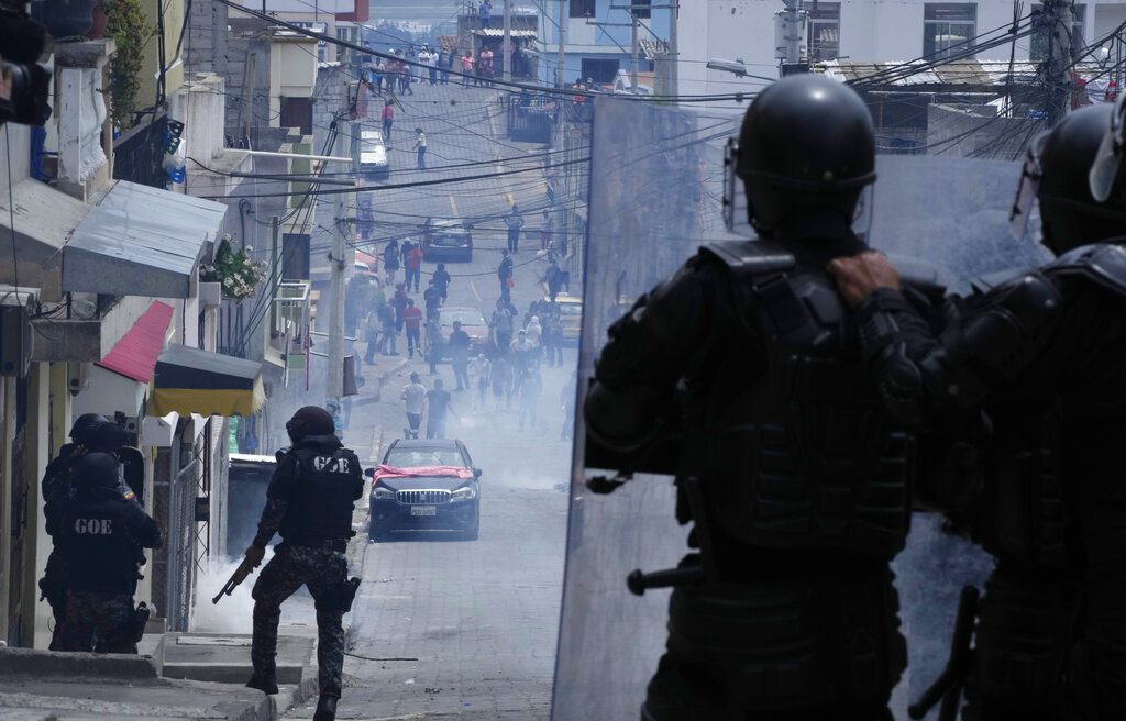 Ισημερινός: Κύμα βίας και κατάσταση έκτακτης ανάγκης για δύο μήνες