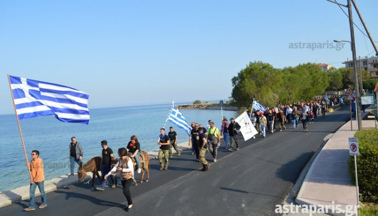 Χίος: Παρέλαση των ρουκετατζήδων, λίγο πριν τον …πόλεμο