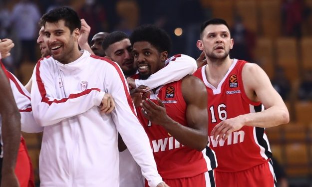 Final Four-Ευρωλίγκα: Ο Ολυμπιακός έπιασε τον Παναθηναϊκό-Δεύτερη η Ελλάδα σε συμμετοχές