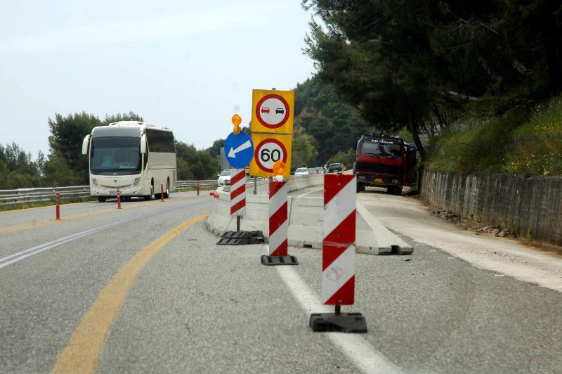 Κυκλοφοριακές ρυθμίσεις την Κυριακή στην οδό Ιουλιανού και στην παλιά εθνική οδό Αθηνών-Κορίνθου