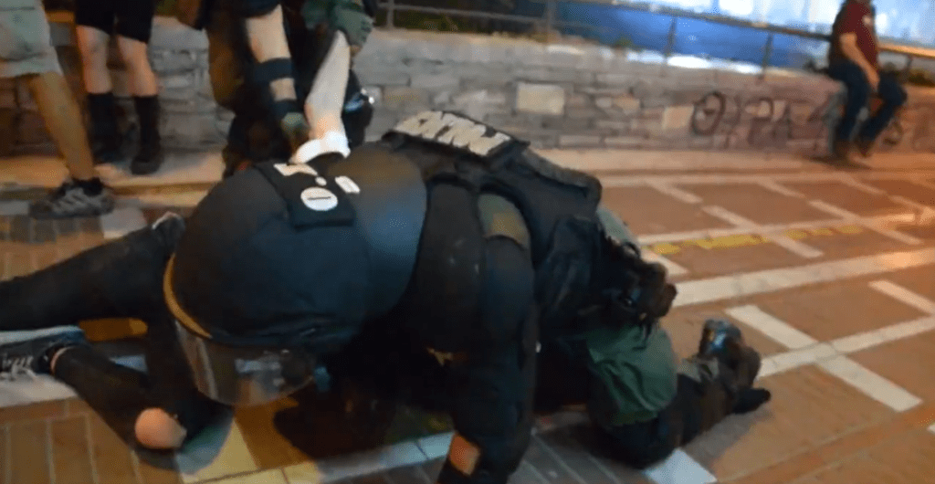 ΑΠΘ: Νέο όργιο αστυνομικής βίας – Τρεις προσαγωγές (βίντεο)