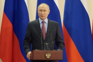 Ρωσία: Ο Πούτιν καυχιέται για τα ρωσικά όπλα