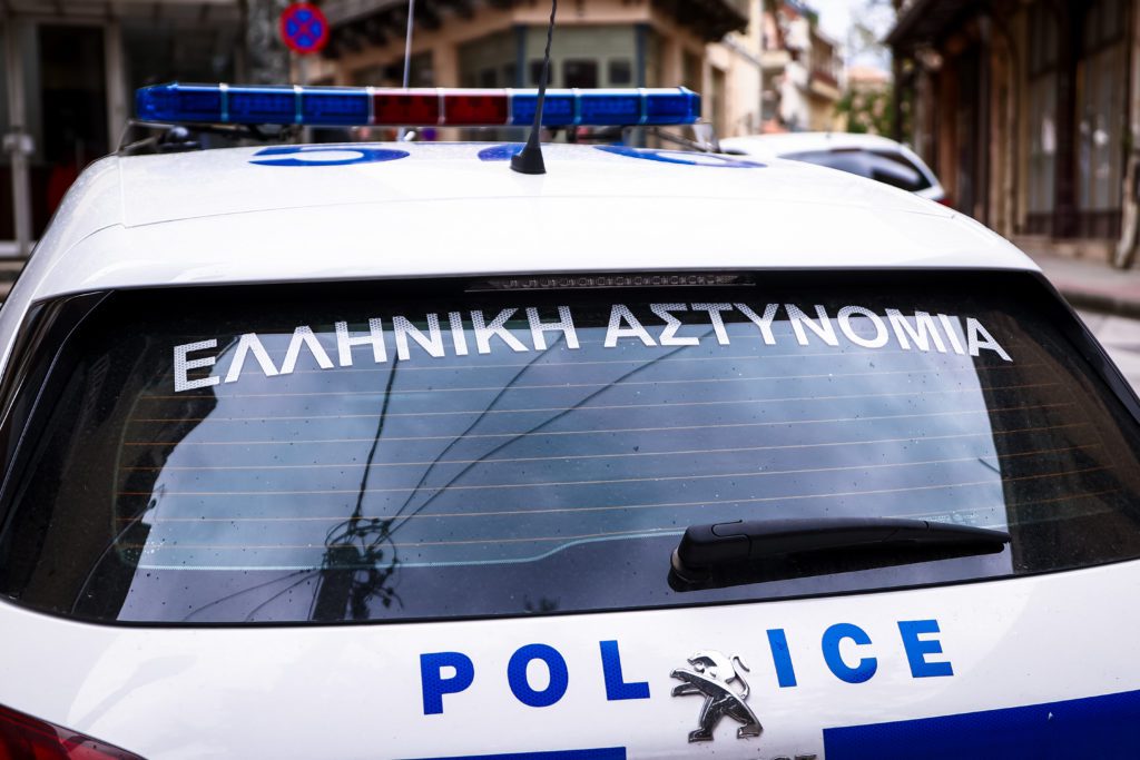 Άγρια συμπλοκή σε παιδική χαρά της Θεσσαλονίκης- Δύο τραυματίες