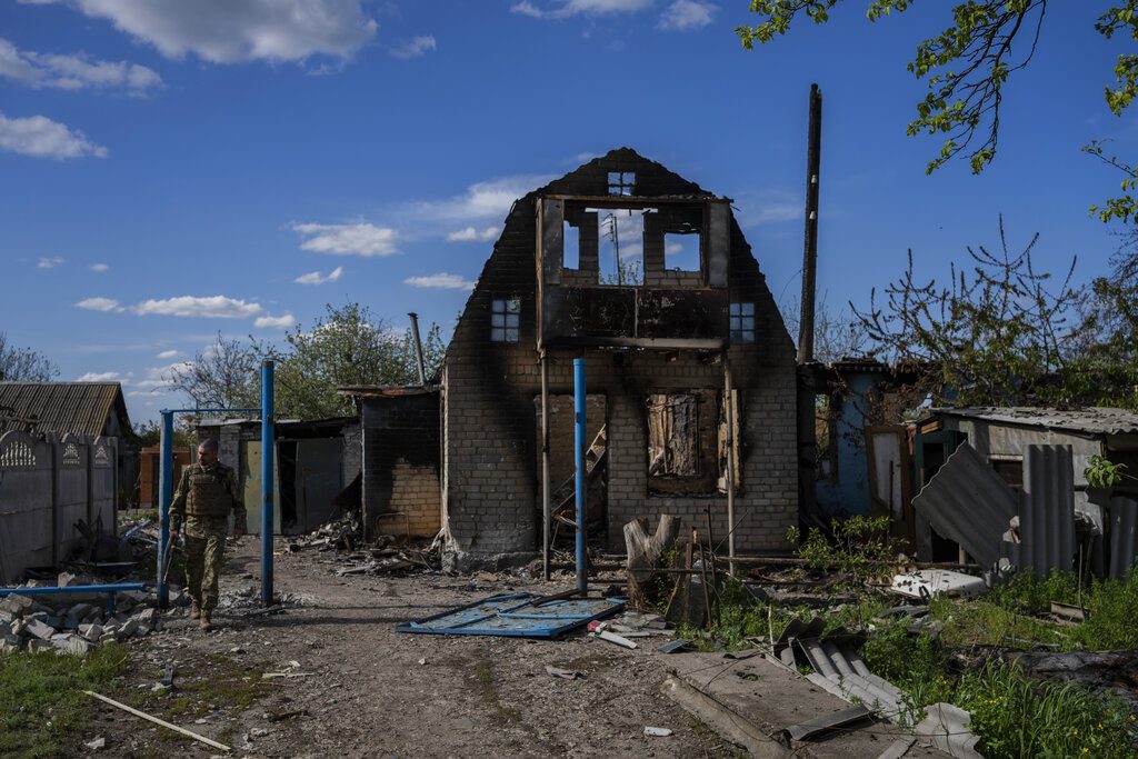 Ουκρανία: Σφοδρές μάχες στο Ντονμπάς – Προσπάθεια διάσωσης των μαχητών στο Αζοφστάλ
