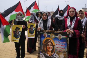 Το Ισραήλ δεν θα ερευνήσει τη δολοφονία της Σιρίν Αμπού Άκλεχ
