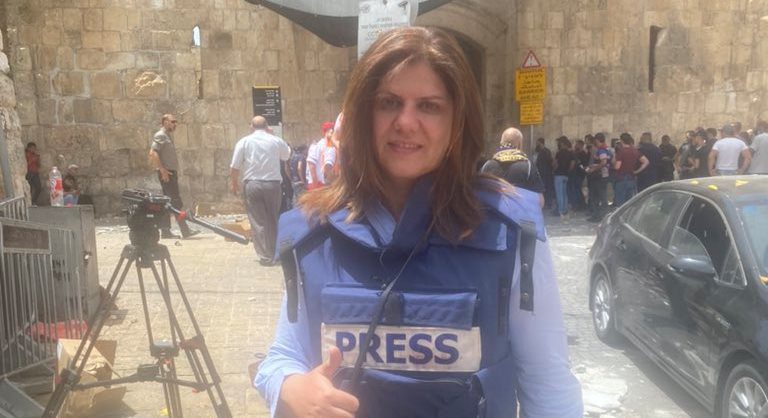 Έρευνα για τον θάνατο της δημοσιογράφου του Al Jazeera στη Δυτική Όχθη απαιτεί ο ΟΗΕ