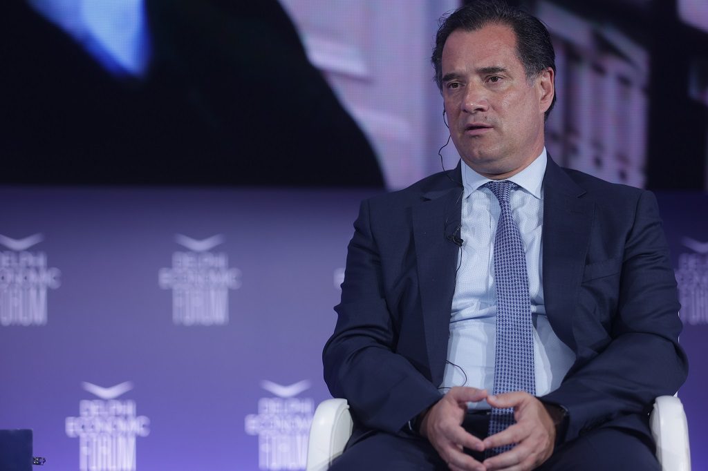 Η κυβέρνηση Μητσοτάκη ιδιωτικοποιεί τα εμπορικά σήματα και τα δίνει στον ΟΒΙ