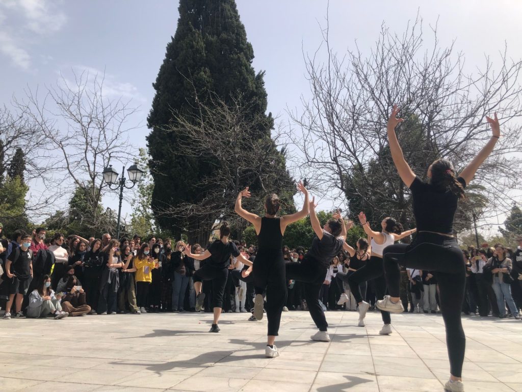 Επιστολή-κραυγή αγωνίας σε Μητσοτάκη από γονείς μαθητών στα καλλιτεχνικά σχολεία