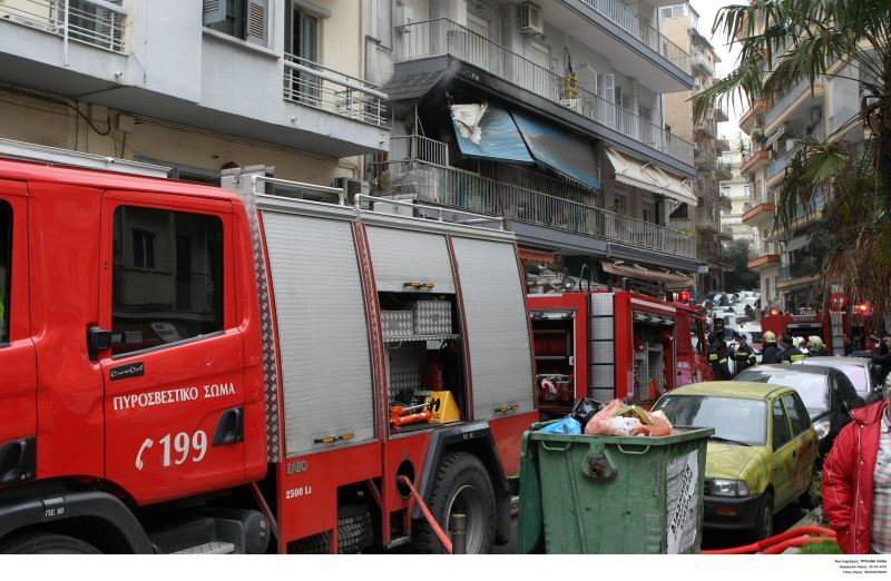 Θεσσαλονίκη: Φωτιά σε εστιατόριο – Τραυματίστηκε ο ιδιοκτήτης του