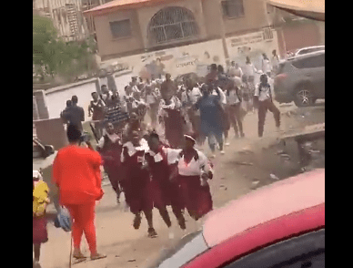 Νιγηρία: Έκρηξη σε σχολείο – Φόβοι για δεκάδες νεκρούς (Video)