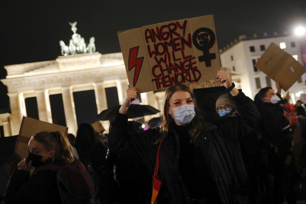H Γερμανία καταργεί ναζιστικό νόμο κατά των αμβλώσεων