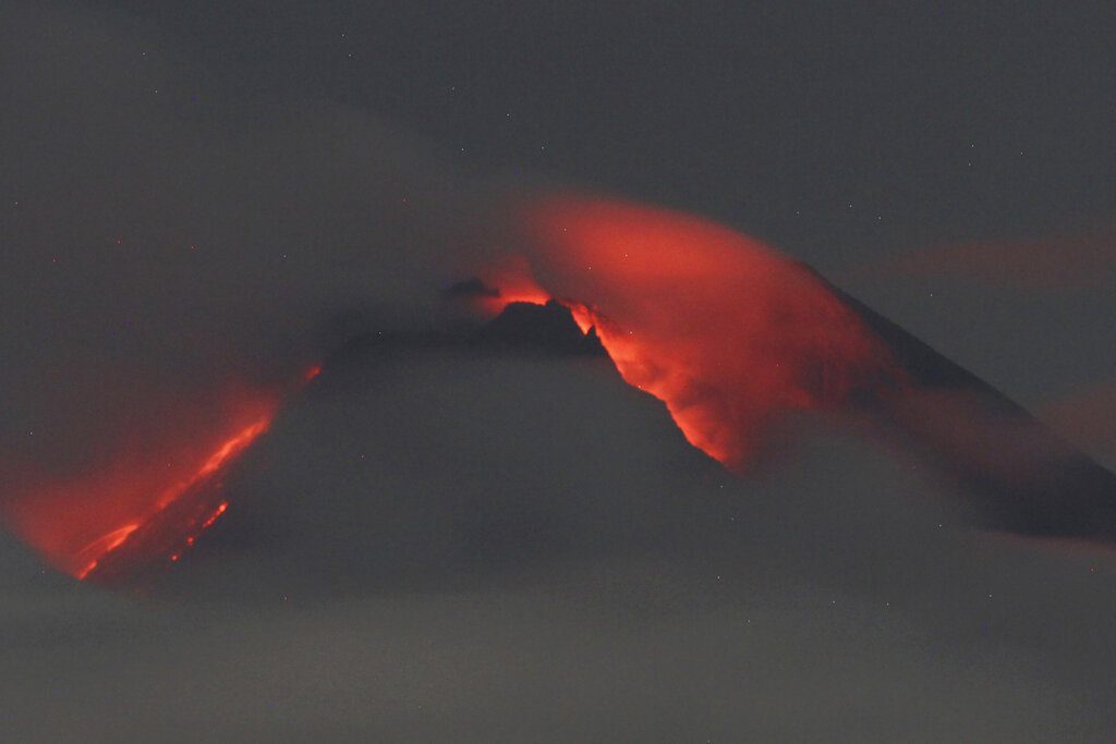 Παπούα Νέα Γουινέα: Εξερράγη ένα από τα πιο επικίνδυνα ηφαίστεια στον κόσμο