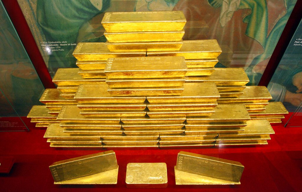 Ο ρωσικός χρυσός… δε φέρνει πιο κοντά ΕΕ – ΗΠΑ -«Διχασμός» για την απαγόρευση των εισαγωγών