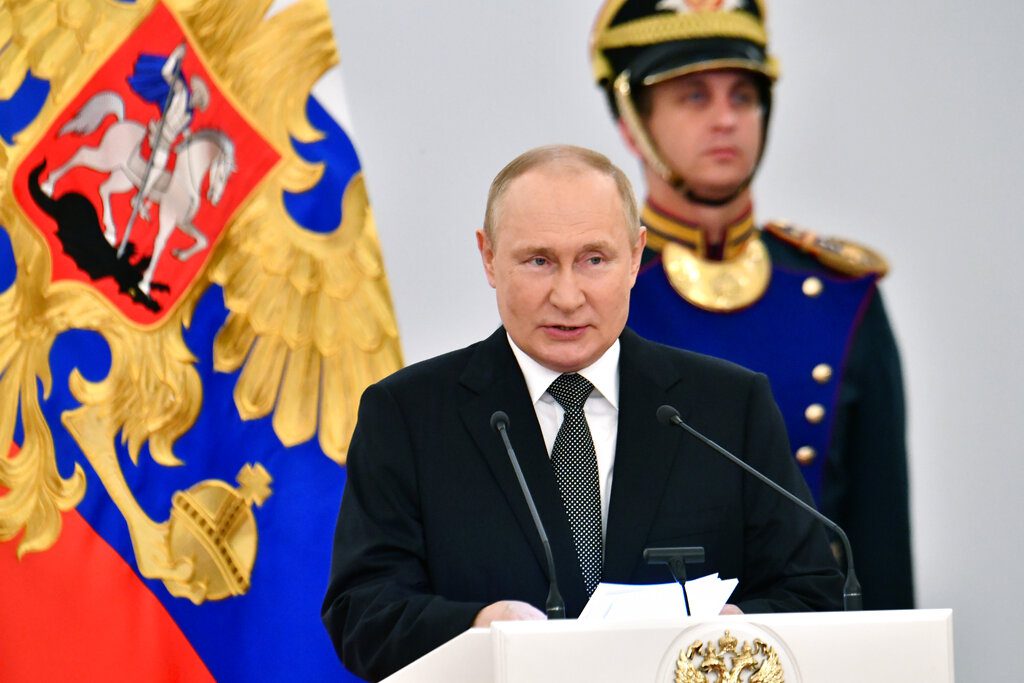 Υμνοι Πούτιν στον Μεγάλο Πέτρο – «Υπό αυτόν η Ρωσία έγινε παγκόσμια δύναμη»