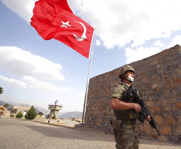 Ιράκ: Ρουκέτες εναντίον τουρκικής βάσης στα βόρεια της χώρας