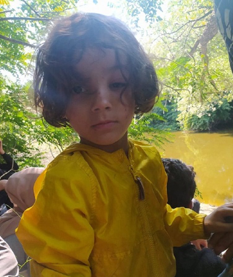 Παιδιά κινδυνεύουν στη νησίδα του Έβρου και η κυβέρνηση σιωπά