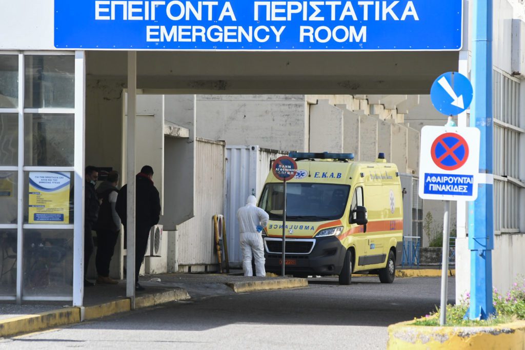 Πάτρα: 68χρονος πήδηξε στον κενό από τον 5ο όροφο στο νοσοκομείο του Ρίου