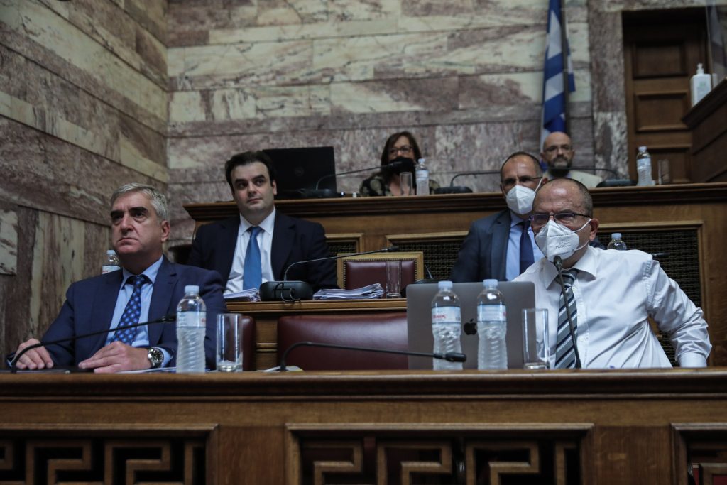 ΣΥΡΙΖΑ για σκάνδαλο υποκλοπών: Πανικόβλητη η ΝΔ διαψεύδει με «πηγές» την ομολογία του διοικητή της ΕΥΠ