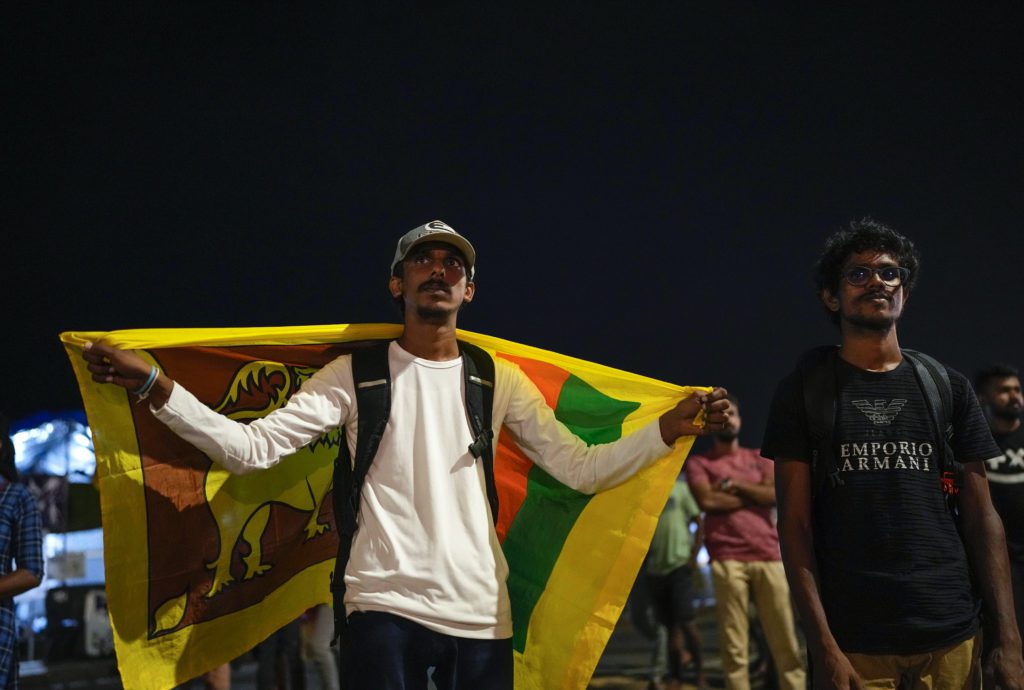 Σρι Λάνκα: Παραιτήθηκε κι επίσημα ο πρόεδρος Ρατζαπάξα