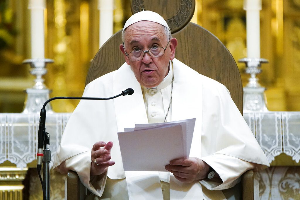 Έτοιμος να παραιτηθεί δηλώνει ο Πάπας Φραγκίσκος – «Δεν νομίζω ότι μπορώ να συνεχίσω να κάνω ταξίδια»