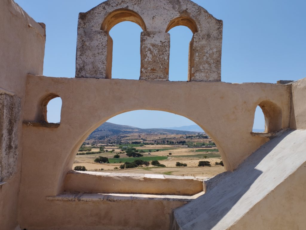 ΠΥΡΓΟΣ ΜΠΑΖΑΙΟΥ ΝΑΞΟΣ