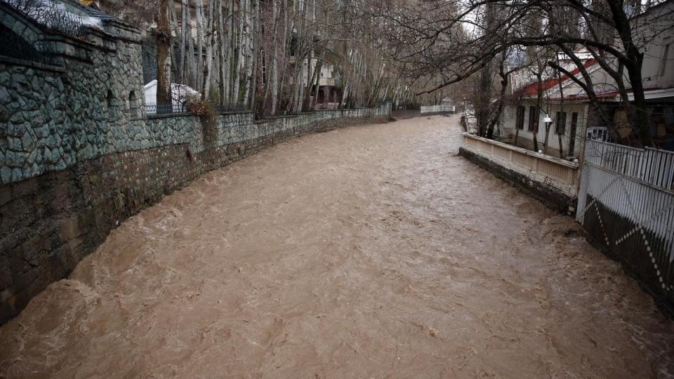 Ιράν: Τουλάχιστον 18 νεκροί από πλημμύρες στα νότια της χώρας