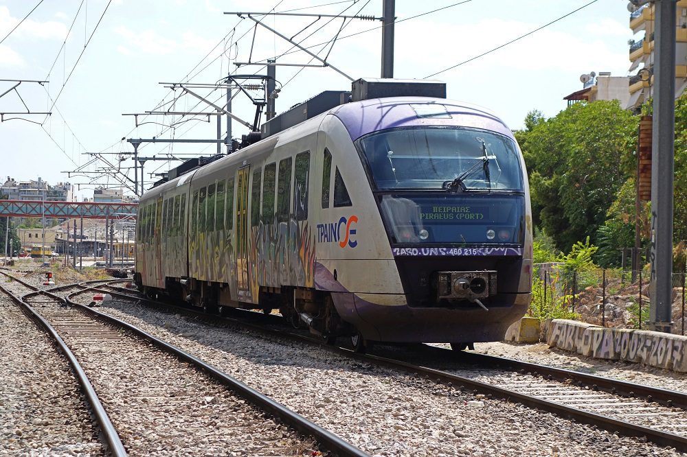 Παππάς για αναβολές δρομολογίων: «Hellenic train ή Hellenic bus, τελικά;»