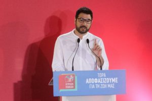Ηλιόπουλος για Οικονόμου: Δεν πείθουν κανέναν, επικίνδυνος ο Μητσοτάκης για δημοκρατία και θεσμούς