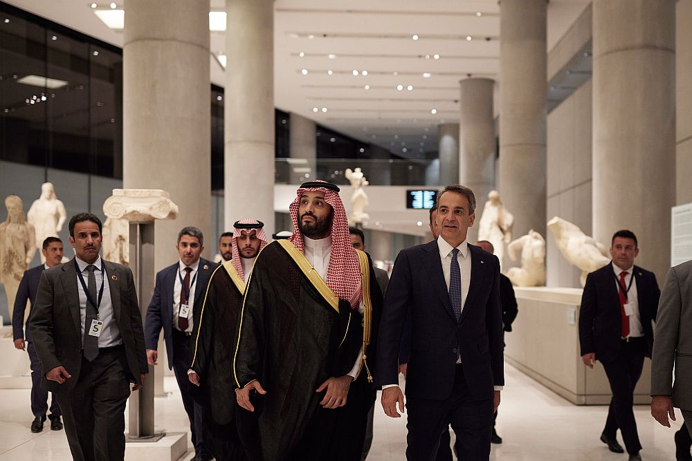 Η υπέρλαμπρη επίσκεψη του Σαουδάραβα πρίγκιπα στην Αθήνα που κόστισε εκατομμύρια